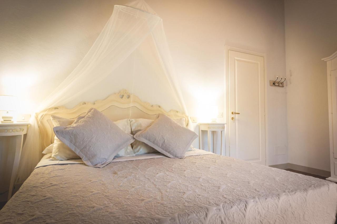 Gatto Rosso Bed and Breakfast Bolgheri Exteriör bild